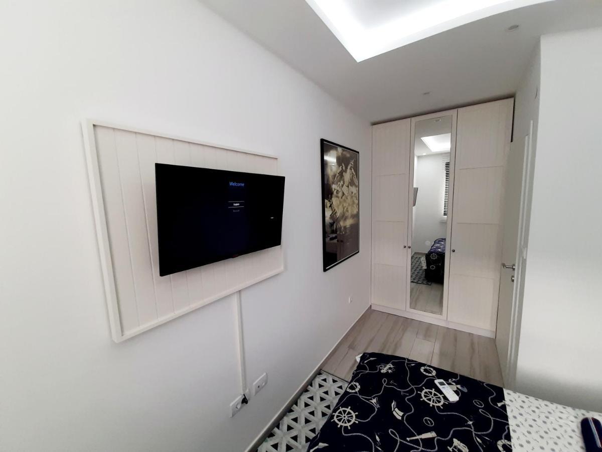 Maritimo Di Cattaro****Lux Apartment With Garage ภายนอก รูปภาพ