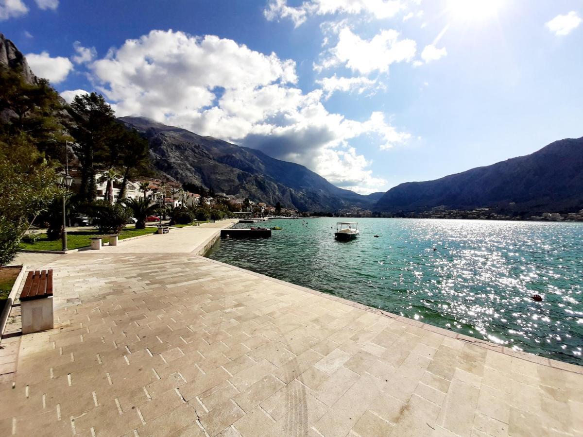 Maritimo Di Cattaro****Lux Apartment With Garage ภายนอก รูปภาพ