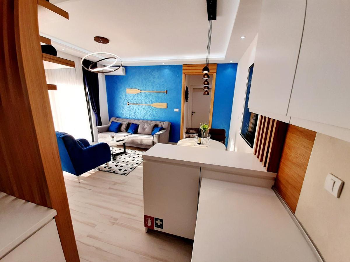 Maritimo Di Cattaro****Lux Apartment With Garage ภายนอก รูปภาพ